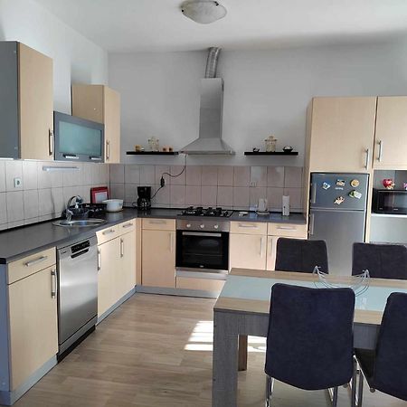 Apartmani Spomenka Seline Εξωτερικό φωτογραφία