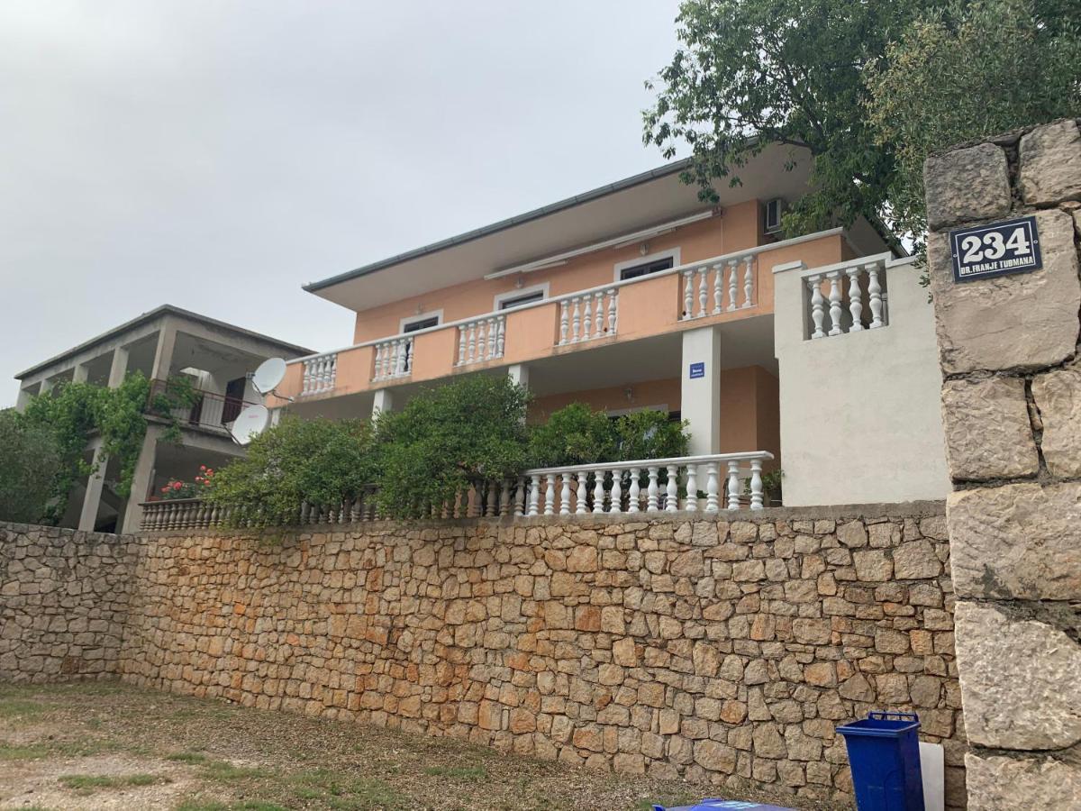 Apartmani Spomenka Seline Εξωτερικό φωτογραφία