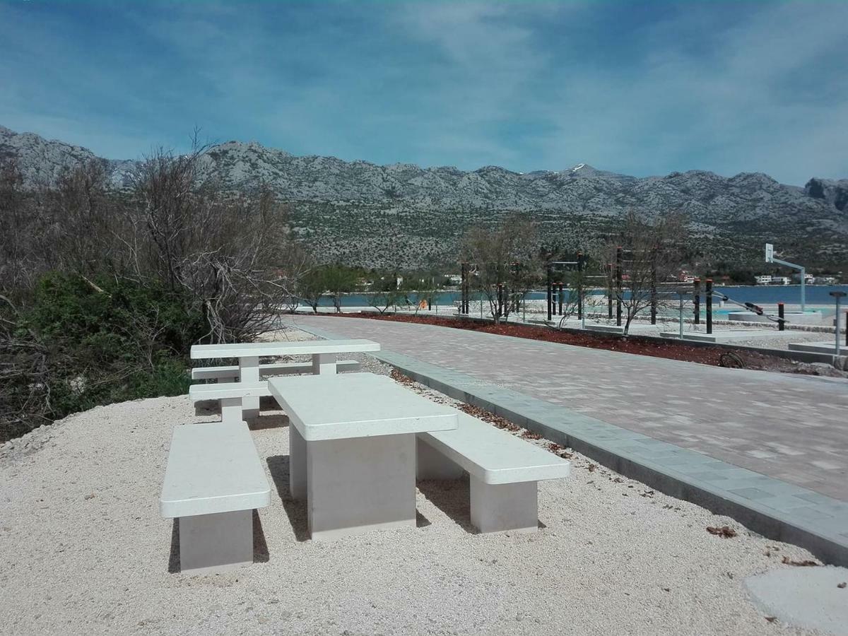 Apartmani Spomenka Seline Εξωτερικό φωτογραφία