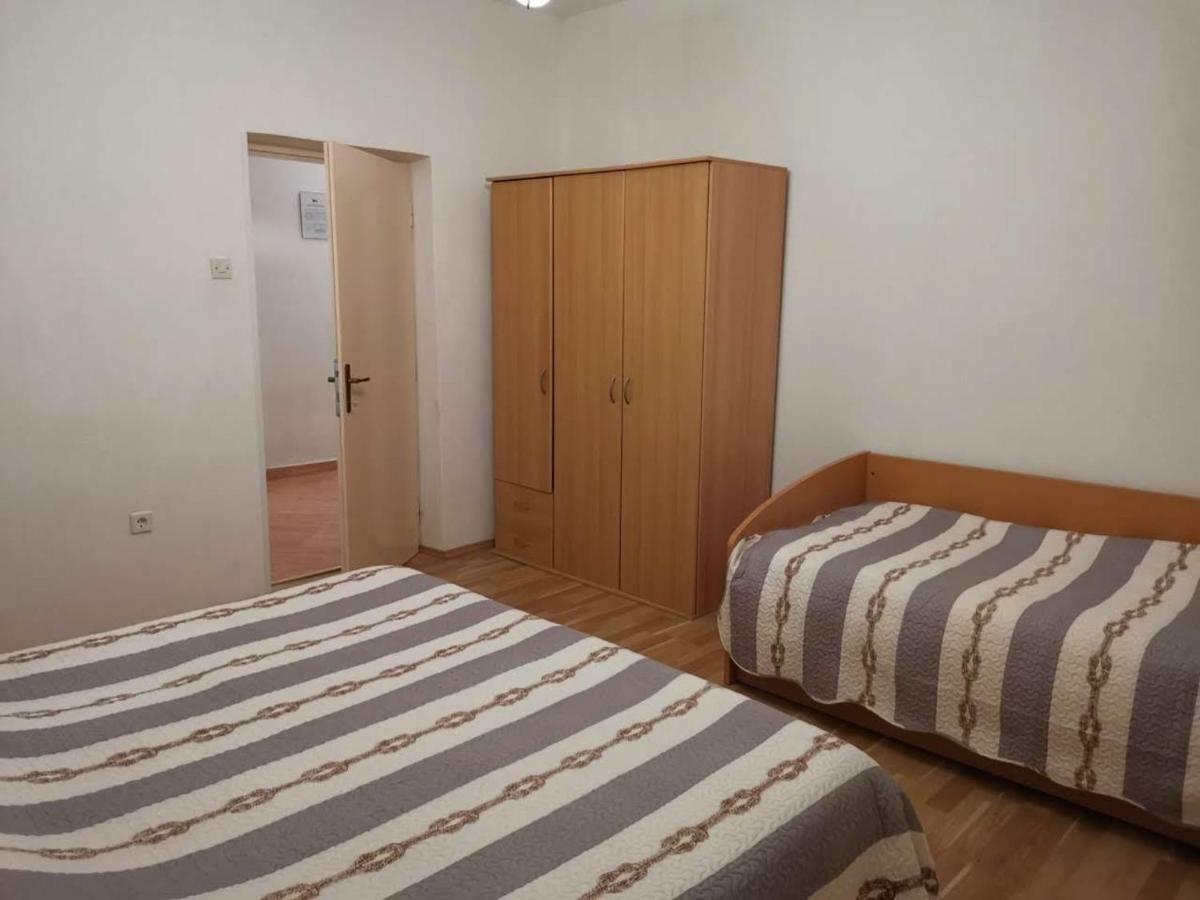 Apartmani Spomenka Seline Εξωτερικό φωτογραφία